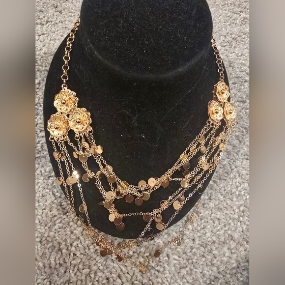 21kgp Dubai Jewelery Elegant Gold Layered Necklace - Picture 2 of 9